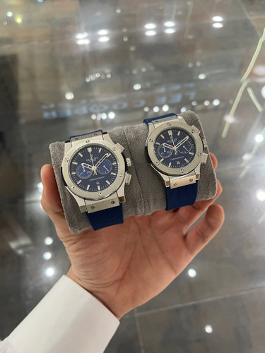 ست زنانه مردانه هابلوت کرنوگراف سرمه ای مدل بیگ بند موتور ژاپن رنگ ثابت با ضمانت.ارسال فوری/ارسال رایگان