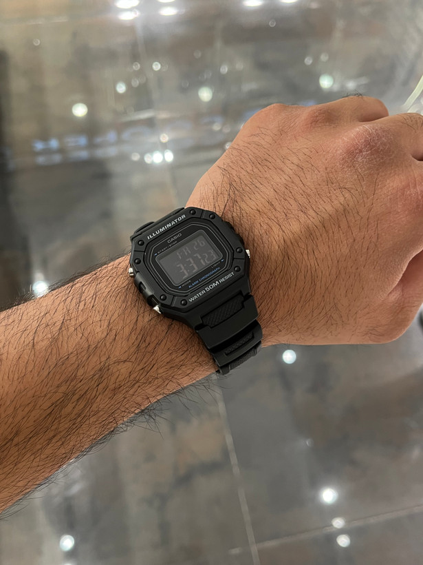 عکس کاسیو W-218H اورجینال رنگ مشکی